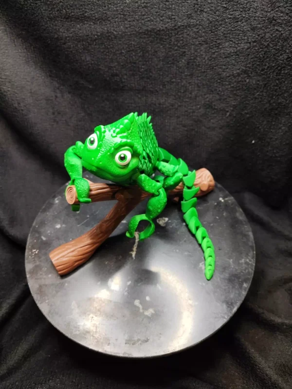 Flexi chameleón na dreve