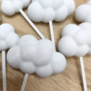 Dekorácia na tortu oblaky na zápich