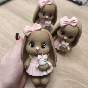 Zajačik s jednorožcom