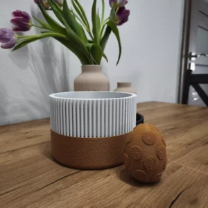 Kvetináč hnedo biely