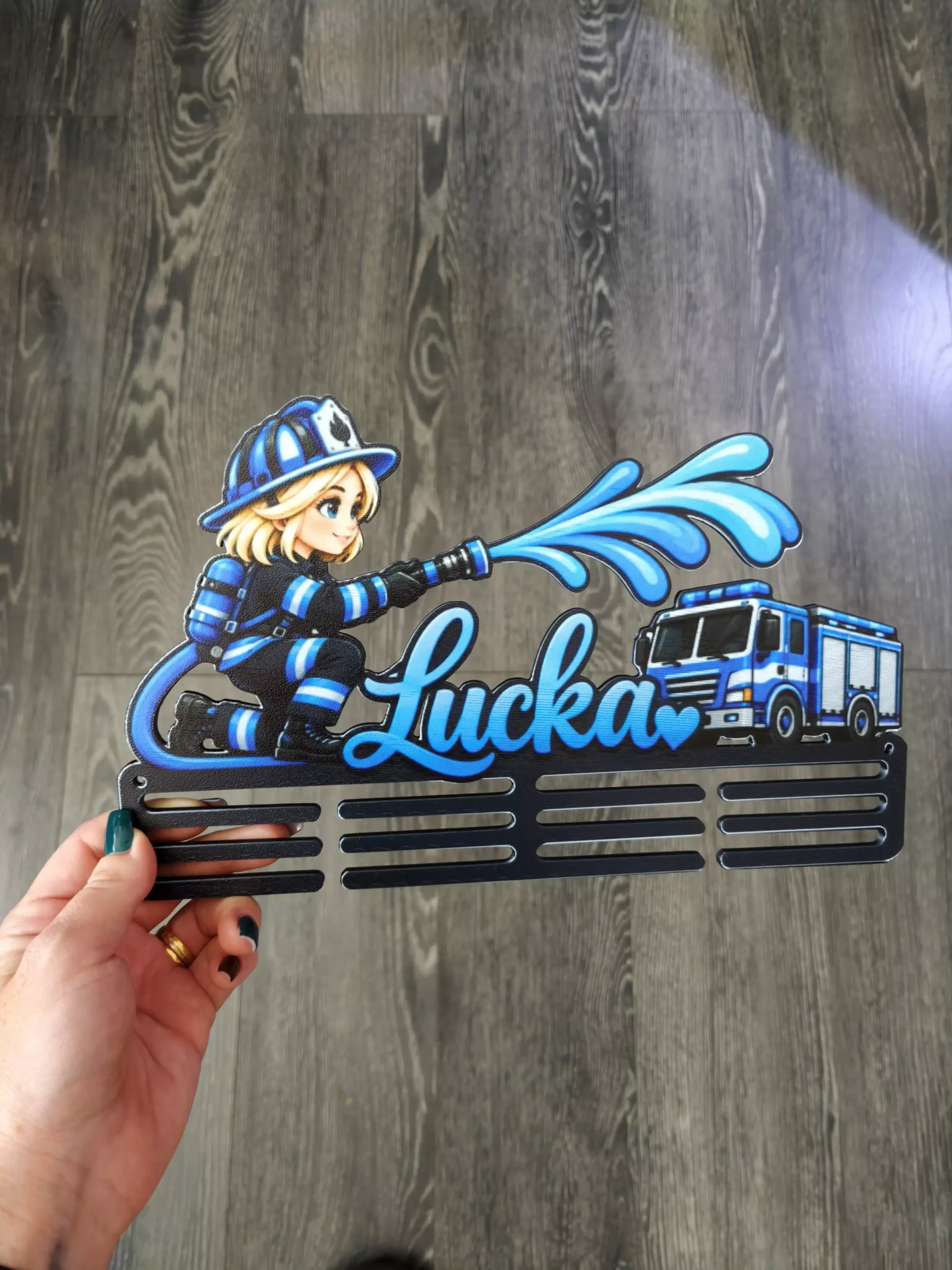 Vešiak na medaile
